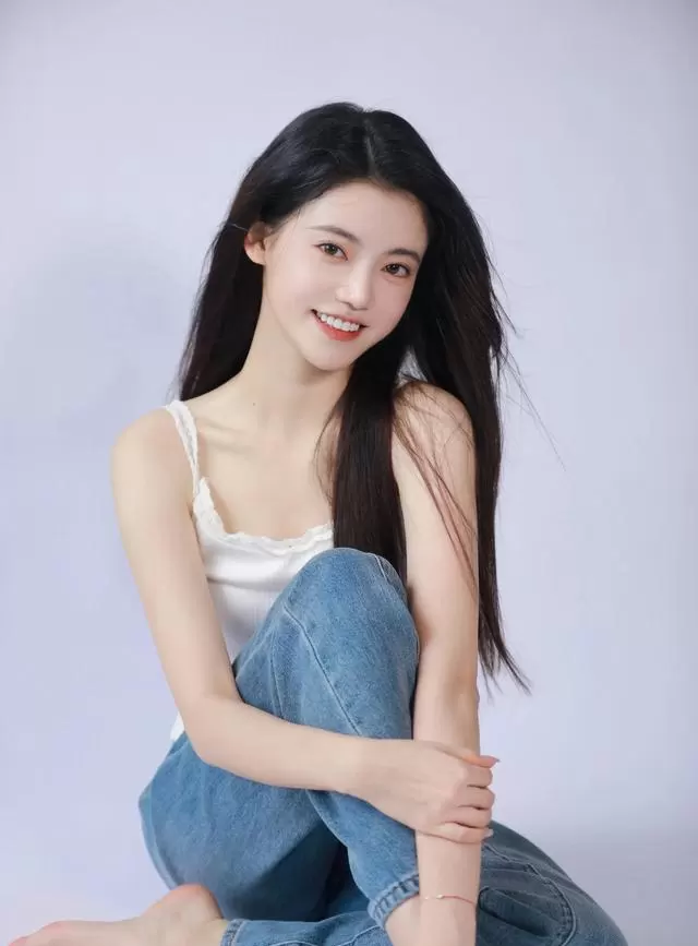 田曦薇孙珍妮确认双女主剧《青风吹又生》聚焦都市职场成长线:相关图片 田曦薇孙珍妮确认双女主剧《青风吹又生》聚焦都市职场成长线:相关图片